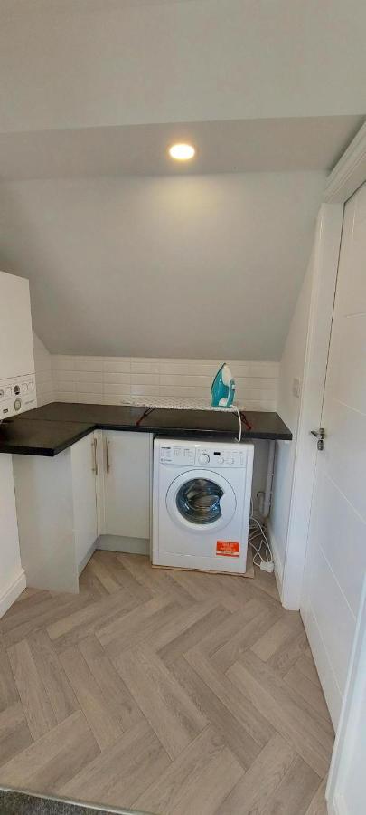 The Paget Suite Great Wyrley エクステリア 写真