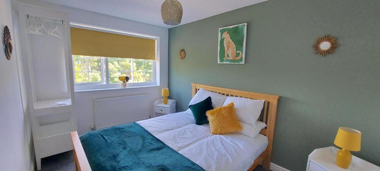 The Paget Suite Great Wyrley エクステリア 写真